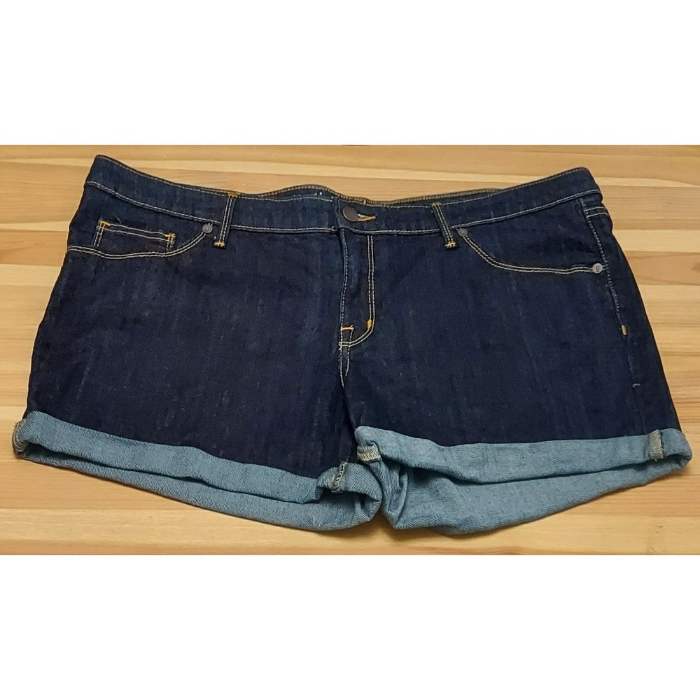 Mossimo Denim Mid Rise Midi Women's Jean Shorts Size 16/33
